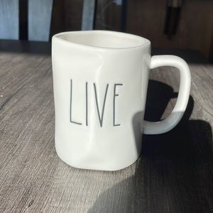 RAE DUNN “LIVE” mug